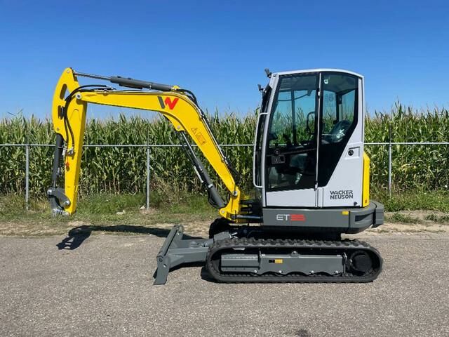 Мини экскаватор Wacker Neuson ET35 - ТРАКПРОКАТ- аренда строительной техники